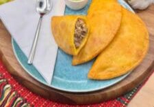 Minced beef and cheese empanadas